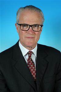 Profile image for Councillor John Evetts